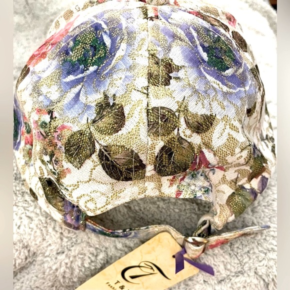 NWT Embellished "NYC" Crystals BLING Floral Baseball Cap Hat- Rhinestones - Picture 3 of 4